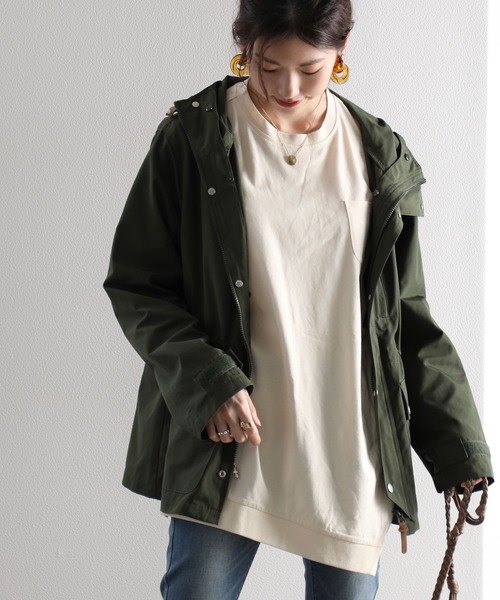 classicalelf（クラシカルエルフ）の「アシンメトリー・ビッグシルエットクルーネック無地ロングカットソー(長袖)（Tシャツ/カットソー・レディース・ホワイト/ブラック/ベージュ/ブラウン/グレイッシュブルー/モスグリーン・MEDIUM/LARGE/X-LARGE/XX-LARGE）」の19枚目の写真