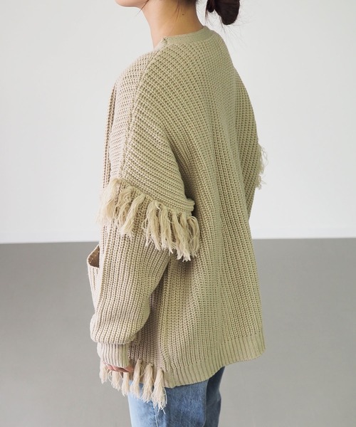 Riberry（リベリー）の「フリンジ使いカーデ（ニット/セーター・レディース・オフホワイト/ブラック/チャコールグレー/ベージュ/カーキ・MEDIUM）」の14枚目の写真