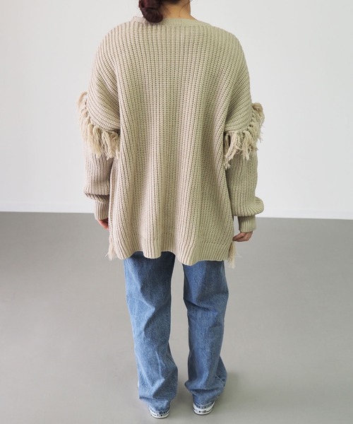 Riberry（リベリー）の「フリンジ使いカーデ（ニット/セーター・レディース・オフホワイト/ブラック/チャコールグレー/ベージュ/カーキ・MEDIUM）」の10枚目の写真