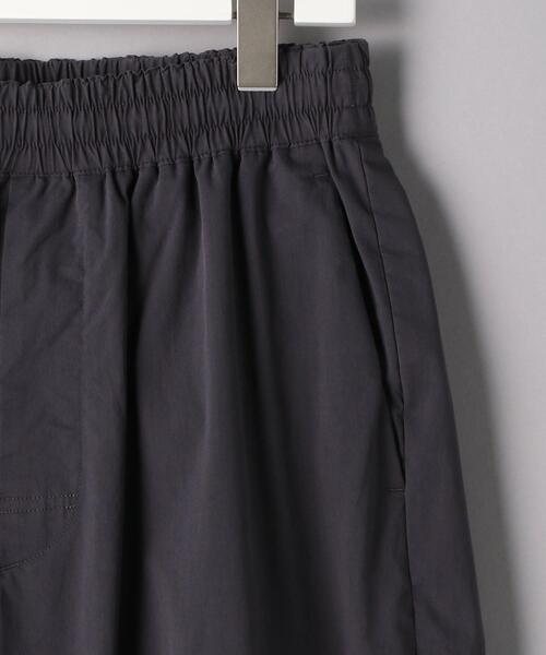 BEAUTY&YOUTH UNITED ARROWS（ビューティーアンドユースユナイテッドアローズ）の「BY パウダークロス イージー オッドパンツ【セットアップ対応】（その他パンツ・メンズ・ベージュ/オリーブ/ダークグレー・X-LARGE/LARGE/SMALL/MEDIUM）」の18枚目の写真