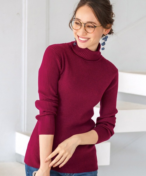 BELLUNA（ベルーナ）の「ふわもちタートルネックニットプルオーバー（ニット/セーター・レディース・ブラック/オフホワイト/杢グレー/パープル系その他・MEDIUM/LARGE/X-LARGE）」の4枚目の写真