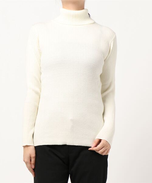 BELLUNA（ベルーナ）の「ふわもちタートルネックニットプルオーバー（ニット/セーター・レディース・ブラック/オフホワイト/杢グレー/パープル系その他・MEDIUM/LARGE/X-LARGE）」の13枚目の写真