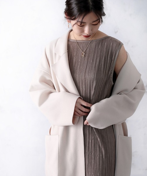 classicalelf(クラシカルエルフ)の「サテンノースリーブワッシャーワンピース(袖なし)(ワンピース・レディース・ブラック/モカ/グレイッシュベージュ・MEDIUM/LARGE/X-LARGE)」の10枚目の写真