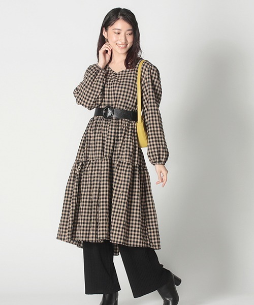 toucher du brise(トゥシェドブリーズ)の「リブニットパンツ(その他パンツ・レディース・ブラック/ベージュ・M)」の3枚目の写真