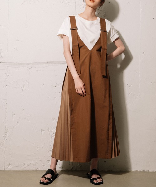 MARECHAL TERRE（マルシャルテル）の「サイドプリーツジャンパースカート（ジャンパースカート・レディース・ブラック/ベージュ/インディゴブルー・SMALL/MEDIUM）」の10枚目の写真