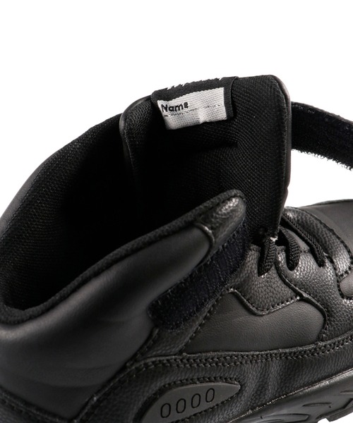 BRANSHES(ブランシェス)の「合皮ミッドカットスニーカー(スニーカー・キッズ・オフホワイト/ブラック・17cm/19cm/18cm/16cm/15cm)」の21枚目の写真