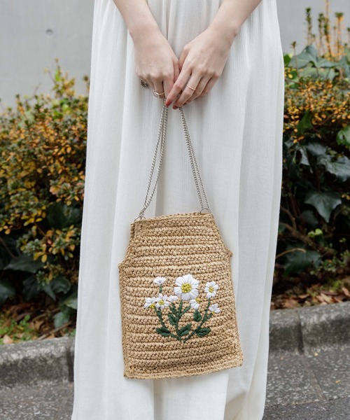 flower（フラワー）の「フローイングフラワーバッグ（ショルダーバッグ・レディース・アイボリー・FREE）」の7枚目の写真