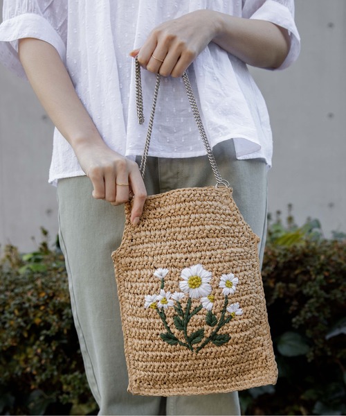 flower（フラワー）の「フローイングフラワーバッグ（ショルダーバッグ・レディース・アイボリー・FREE）」の19枚目の写真