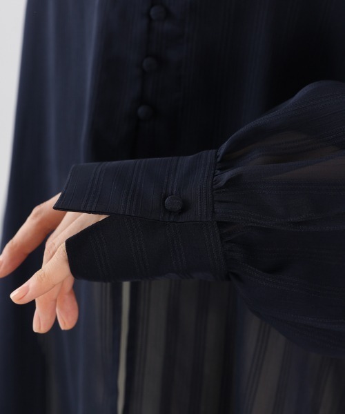 LOWRYS FARM（ローリーズファーム）の「チャイナドビーストライプシャツ　930259（シャツ/ブラウス・レディース・ブラウン/ネイビー/アイボリー・FREE）」の11枚目の写真