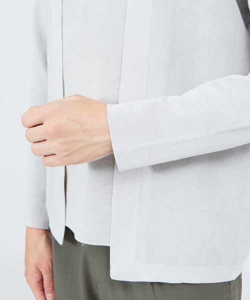 ABAHOUSE（アバハウス）の「【アンサンブル可能】リバーニットカーディガン（カーディガン/ボレロ・メンズ・チャコールグレー/グレイッシュベージュ/キャメル/カーキ・44/48/46）」の13枚目の写真