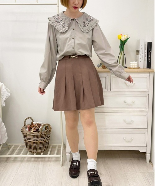 apres jour（アプレジュール）の「刺繍襟ブラウス【ZOZOTOWN限定アイテム】（シャツ/ブラウス・レディース・オフホワイト/グレイッシュベージュ/ミント・X-LARGE/フリー）」の19枚目の写真