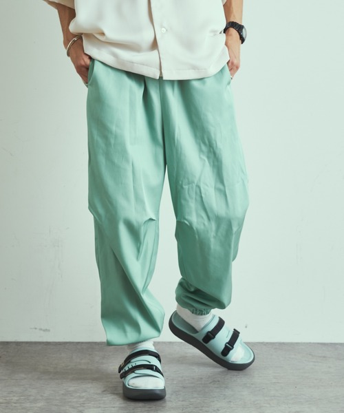 Lui's（ルイス）の「カラージョガーパンツ（スラックス・メンズ・ホワイト/ネイビー/グリーン・SMALL/MEDIUM）」の3枚目の写真