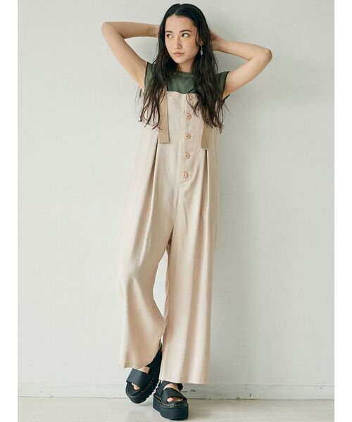 LAGUNAMOON（ラグナムーン）の「ヘムデザインワイドオーバーオール（サロペット/オーバーオール・レディース・ブラック/アイボリー・SMALL/MEDIUM）」の11枚目の写真