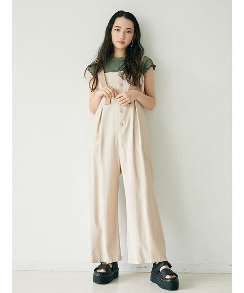 LAGUNAMOON（ラグナムーン）の「ヘムデザインワイドオーバーオール（サロペット/オーバーオール・レディース・ブラック/アイボリー・SMALL/MEDIUM）」の9枚目の写真