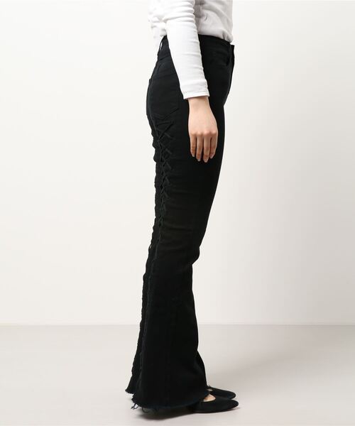 ANAP（アナップ）の「バックレースアップブラックフレアパンツ（デニムパンツ・レディース・ブラック・S/M）」の12枚目の写真