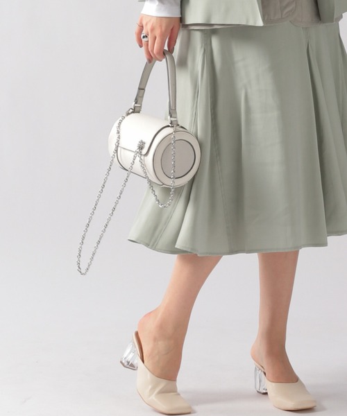 Ezick(エジック)の「丸型バッグ(ショルダーバッグ・レディース・ホワイト・FREE)」の3枚目の写真