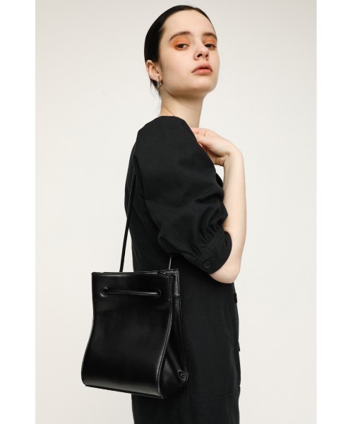 SLY（スライ）の「2WAY DRAWSTRING BAG（ショルダーバッグ・レディース・キャメル/ブラック・FREE）」の16枚目の写真