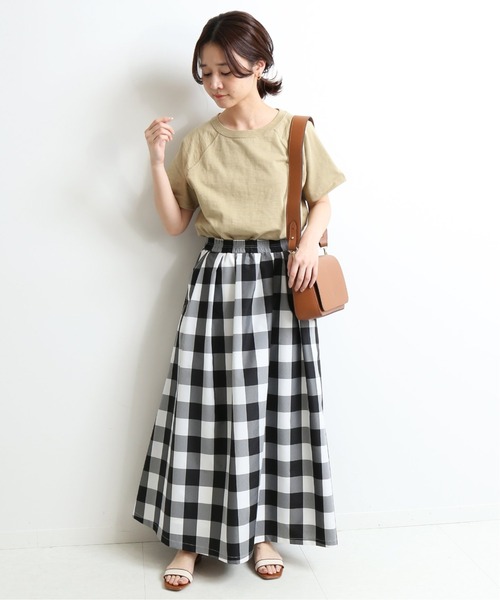 SLOBE IENA（スローブイエナ）の「ギンガムチェックタフタランダムタックスカート【手洗い可能】◆（スカート・レディース・ブラック系その他・38/36）」の4枚目の写真