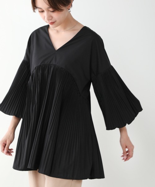 Bou Jeloud（ブージュルード）の「前後2ＷＡＹ袖ボリュームブラウス（シャツ/ブラウス・レディース・オフホワイト/キャメル/ブラック・FREE）」の2枚目の写真