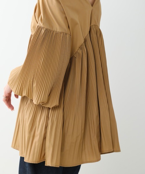 Bou Jeloud（ブージュルード）の「前後2ＷＡＹ袖ボリュームブラウス（シャツ/ブラウス・レディース・オフホワイト/キャメル/ブラック・FREE）」の20枚目の写真