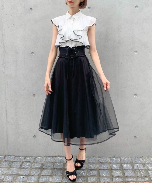 TITTY&CO.（ティティーアンドコー）の「ラッフルバイカラーレースブラウス（シャツ/ブラウス・レディース・オフホワイト/グレー/ネイビー・FREE）」の11枚目の写真