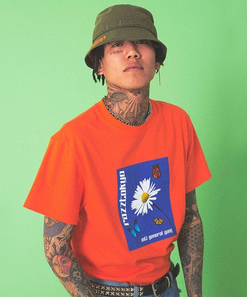 RAZZIS（ラズ）の「『RAZZIS/ラズイズ』フラワープリントクルーネック半袖Tシャツ （Tシャツ/カットソー・メンズ・オレンジ/ホワイト・XL/M/L）」の11枚目の写真