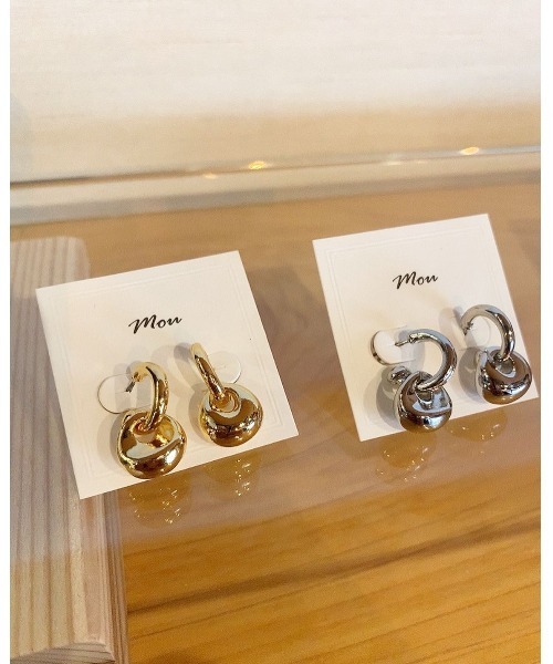 mou（モウ）の「Cカーブスィングピアス（ピアス（両耳用）・レディース・シルバー/ゴールド・FREE）」の11枚目の写真