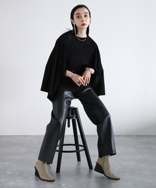 HARE(ハレ)の「ストレッチスクエアトゥブーツ(HARE)(ブーツ・レディース・ブラック/ベージュ・M/L)」の15枚目の写真