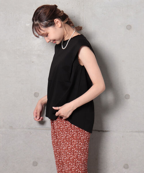 fredy repit(フレディレピ)の「【WEB限定】変形フレンチ袖Tシャツ(Tシャツ/カットソー・レディース・ブラック/オフホワイト/グレイッシュブルー/ホワイト系その他4/ブルー系その他3・38)」の8枚目の写真