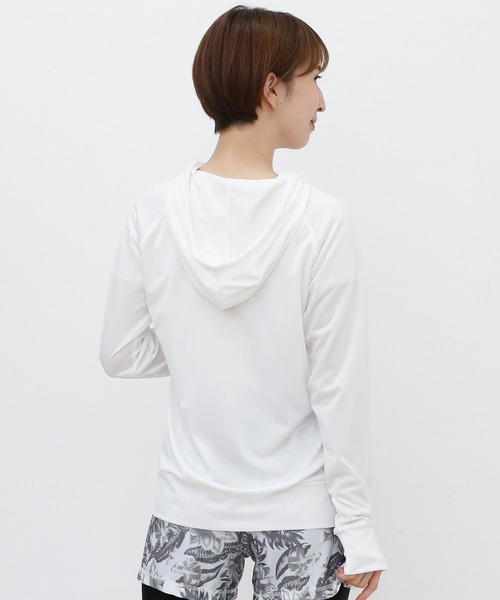 ElegChic(エレグシック)の「ベーシックラッシュガード(パーカー・レディース・ネイビー/オフホワイト/イエロー/ミント/モカ/ピンクベージュ/グレー/ブラック・M/XL/X-LARGE/MEDIUM)」の16枚目の写真