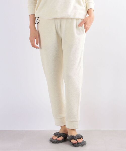 SHIPS any（シップス エニィ）の「SHIPS any & cozy: リラックスウェア パイル イージーパンツ <WOMEN>（その他パンツ・レディース・ホワイト/オフホワイト/ネイビー・ONE SIZE）」の7枚目の写真