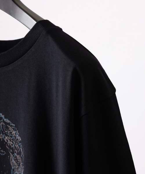 ABAHOUSE（アバハウス）の「ルーズサイズ スケッチ アート Tシャツ（Tシャツ/カットソー・メンズ・ホワイト系その他/グレイッシュベージュ/ホワイト/ブラック・48/46/44）」の10枚目の写真
