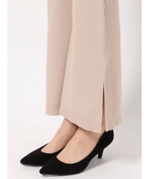 MURUA（ムルーア）の「【ONLINE限定】リブフィットフレアパンツ（スウェットパンツ・レディース・アイボリー/グレー/ブラック・FREE）」の20枚目の写真