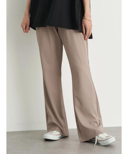 earth music&ecology（アースミュージックアンドエコロジー）の「すきな丈カットフレアリブパンツ ＊（その他パンツ・レディース・モカ/ライトベージュ/ブラック・M/L/S）」の15枚目の写真