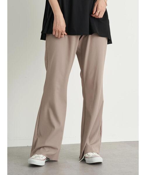 earth music&ecology（アースミュージックアンドエコロジー）の「すきな丈カットフレアリブパンツ ＊（その他パンツ・レディース・モカ/ライトベージュ/ブラック・M/L/S）」の17枚目の写真