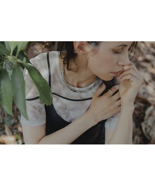 mou(モウ)の「【Na.moda】Surge glossy color ring(リング・レディース・シルバー/ゴールド・FREE)」の9枚目の写真