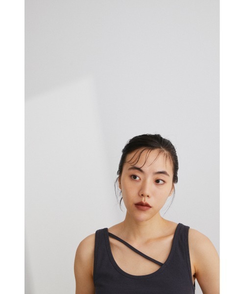 STYLEMIXER(スタイルミキサー)の「カップ付きストリングタンク(タンクトップ・レディース・ブラック/ベージュ/グレー/アイボリー・SMALL/MEDIUM)」の16枚目の写真