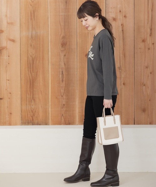 URBAN RESEARCH Sonny Label（アーバンリサーチサニーレーベル）の「ロゴプリントロングTシャツ（Tシャツ/カットソー・レディース・オフホワイト/スミクロ/ベージュ・FREE）」の7枚目の写真