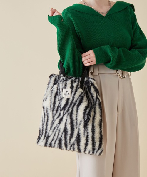 COLD BREAKER（コールドブレーカー）の「【COLDBREKER】ボアバッグ（ハンドバッグ・レディース・ブラック/ピンク/キャメル・FREE）」の4枚目の写真