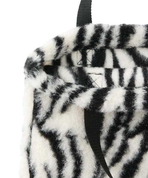 COLD BREAKER（コールドブレーカー）の「【COLDBREKER】ボアバッグ（ハンドバッグ・レディース・ブラック/ピンク/キャメル・FREE）」の5枚目の写真