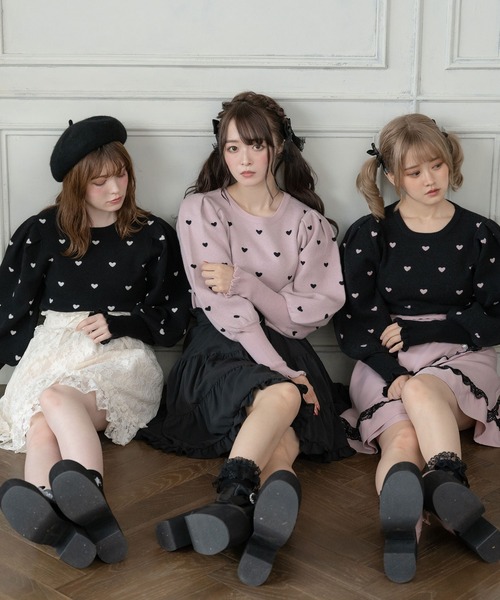 DearMyLove(ディアマイラブ)の「ハートボリューム袖ニットトップス(ニット/セーター・レディース・サックスブルー/ホワイト/ブラック×ピンク/オフホワイト/ブラック×ホワイト/ベビーピンク・LARGE/X-LARGE/MEDIUM)」の12枚目の写真