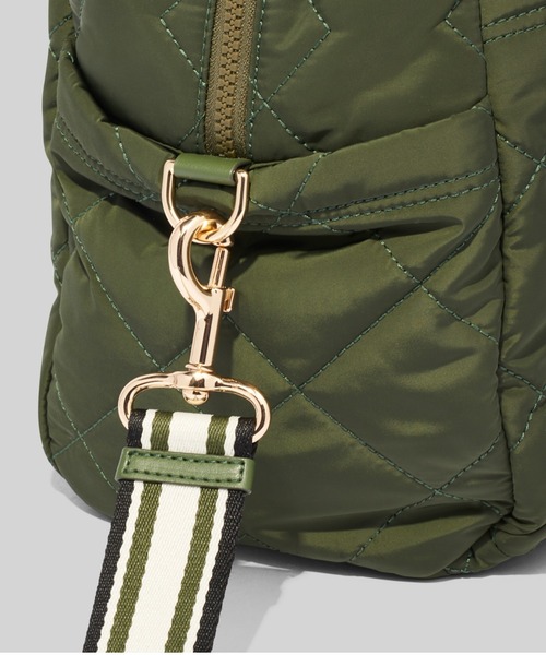 MARC JACOBS(マークジェイコブス)の「QUILTED NYLON MEDIUM WEEKENDER/キルテッド ナイロン ミディアム ウィークエンダー バッグ(ボストンバッグ・レディース・グリーン系その他・ONE SIZE)」の5枚目の写真