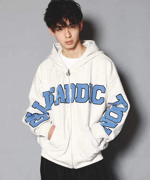 GALLIS ADDICTION（ガリスアディクション）の「GA SAGARA-LOGO ZIP HOODIE/サガラ ワッペン ジップパーカー（パーカー・レディース・ブラック/ライトグレー/ブルー・M/L）」の3枚目の写真