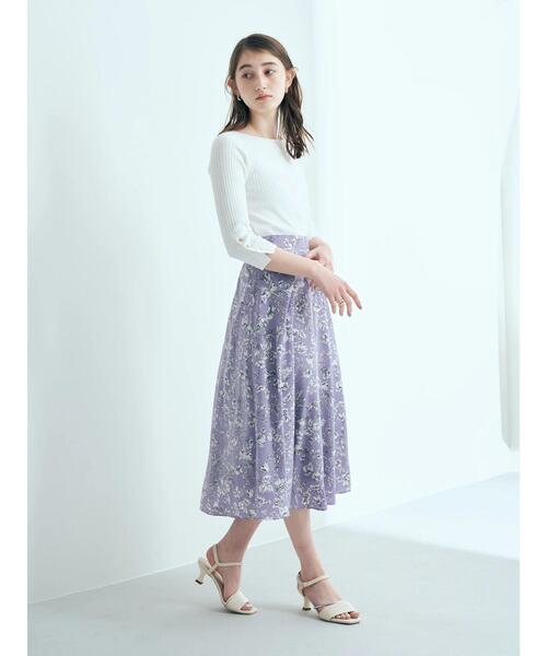 YECCA VECCA(イェッカヴェッカ)の「P.フラワー柄フレアスカート(スカート・レディース・ブラック/ラベンダー・M)」の7枚目の写真