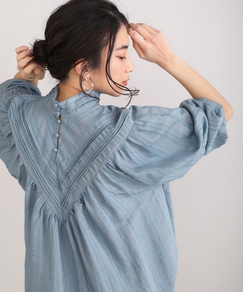 Bou Jeloud（ブージュルード）の「ドビーストライプブラウス（シャツ/ブラウス・レディース・ブラック/オフホワイト/ブルー/ミント・38）」の4枚目の写真