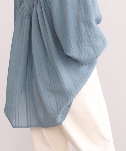 Bou Jeloud（ブージュルード）の「ドビーストライプブラウス（シャツ/ブラウス・レディース・ブラック/オフホワイト/ブルー/ミント・38）」の12枚目の写真