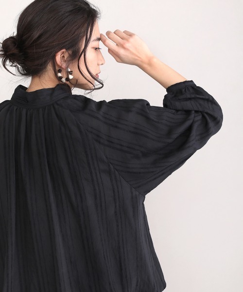 Bou Jeloud（ブージュルード）の「ドビーストライプブラウス（シャツ/ブラウス・レディース・ブラック/オフホワイト/ブルー/ミント・38）」の19枚目の写真