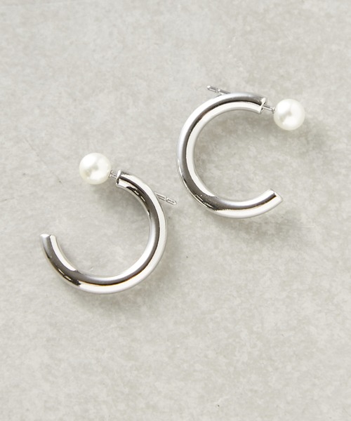 Chico（チコ）の「ミニパールフープキャッチピアス（ピアス（両耳用）・レディース・シルバー/ゴールド・FREE）」の4枚目の写真
