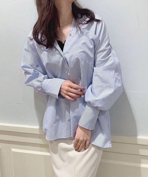 MAJESTIC LEGON（マジェスティックレゴン）の「着回しルーズシャツ（シャツ/ブラウス・レディース・グリーン系その他/ブルー系その他2/オフホワイト・MEDIUM）」の7枚目の写真