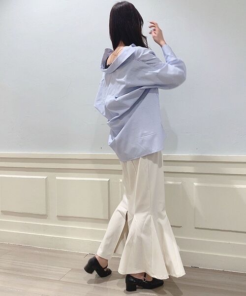 MAJESTIC LEGON（マジェスティックレゴン）の「着回しルーズシャツ（シャツ/ブラウス・レディース・グリーン系その他/ブルー系その他2/オフホワイト・MEDIUM）」の10枚目の写真